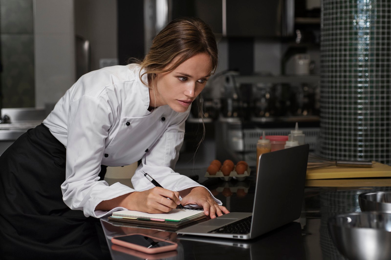 Best restaurant checklist software for multi-location businesses